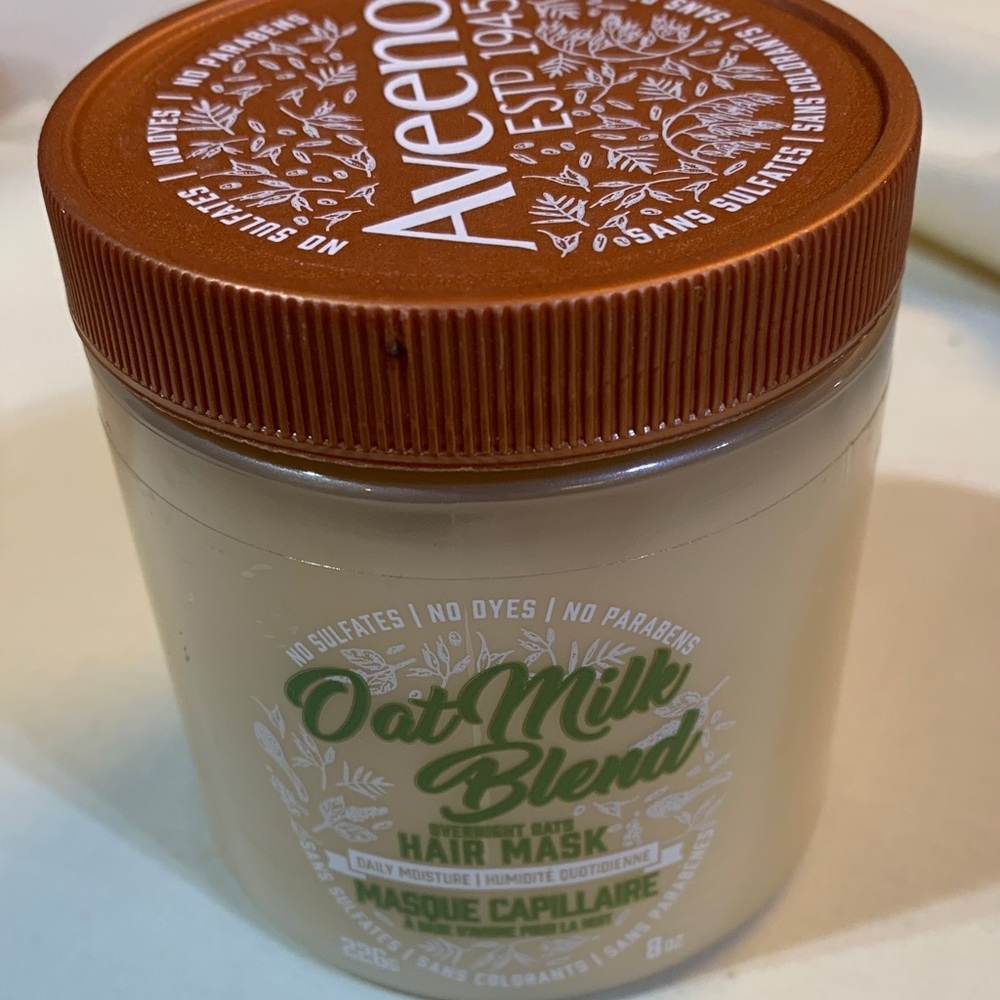 Aveeno Oat Milk Blend Hair Mask (P279)